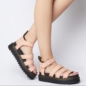 Dr. Martens • Blaire Sandal Salmon Pink Black